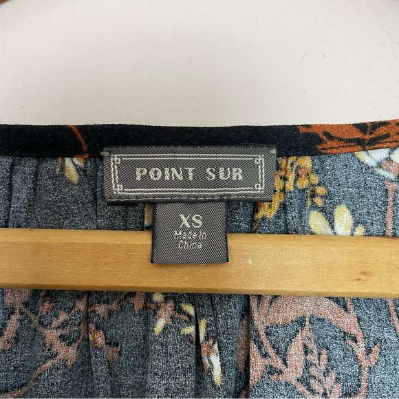 J. Crew Point Sur Black and Brown Drapey V Neck Tie-Sleeve Blouse Top Size XS - Picture 3 of 4